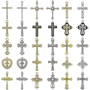 Set aus 30 verschiedenen Kreuzanhängern aus Legierung mit Strasssteinen für DIY-Schmuck