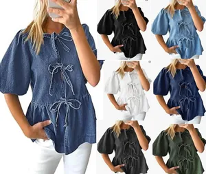 Camicetta in denim da donna con lacci frontali e maniche a sbuffo, disponibile in vari colori