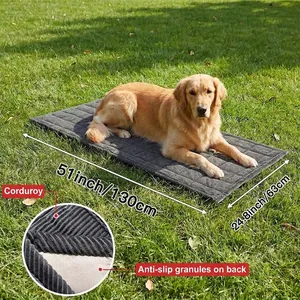 Tapis durable pour chien en velours côtelé gris avec dossier antidérapant extérieur