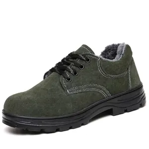 Durable winter insulated safety shoes with warm fur lining and cowhide leather upper