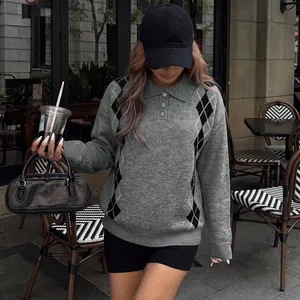Maglione in maglia a maniche lunghe a quadri argyle grigio da donna stile street