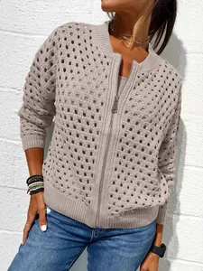 Casual beige gebreid vest voor dames met ritssluiting en een modern opengewerkt patroon