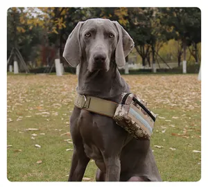 Detailansicht der taktischen Haustiertasche mit Reflexstreifen am Hundegeschirr