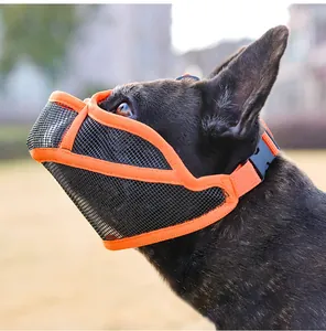 Ademende oranje mesh snuit voor Franse Bulldogs ter voorkoming van bijten en blaffen