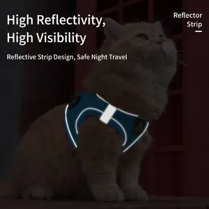 Reflective breathable cat harness with high-visibility safety strips for night walking