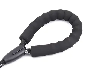 Detailed close-up of soft foam handle and reflective braided rope for dog leash