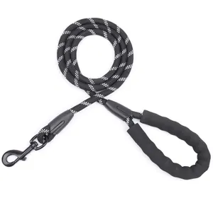 Reflective black dog leash for medium large dogs with comfortable foam handle