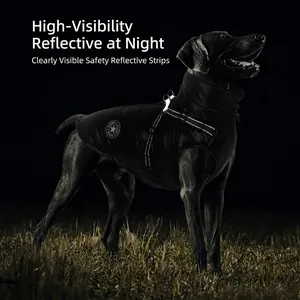Giacca invernale riflettente e impermeabile per cani per sicurezza e calore notturno in nero