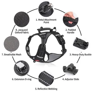 Verstellbares reflektierendes Hundegeschirr mit atmungsaktivem Mesh und robustem Handgriff.