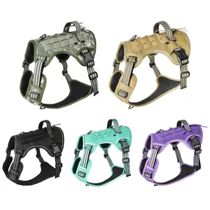 Arnés táctico para perros grandes en cinco colores, incluyendo camuflaje y morado