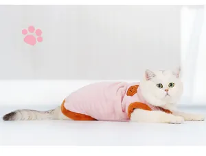 Soft pink cat fleece vest with cute cartoon bear embroidery for autumn and winter warmth