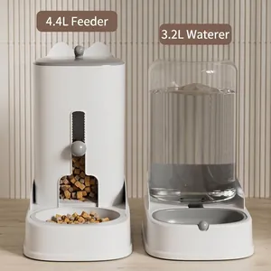 Set distributore automatico cibo 4,4L e acqua 3,2L per gatti e cani stile moderno