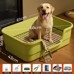 Große spritzwassergeschützte Hundetoilette mit Metallgitter und hohem Zaun, 61x43cm