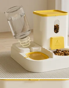 Detailansicht des automatischen 2-in-1-Futter- und Wasserspenders für Haustiere