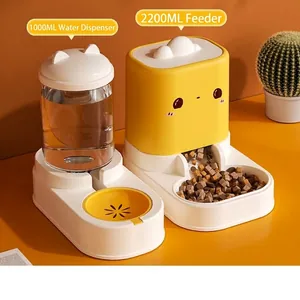 Grote 3200ml automatische voerbak en waterdispenser set voor katten en honden.