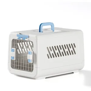 Tragbare weiße Haustier-Transportbox mit blauen Griffen für Reisen mit Katzen und Hunden