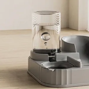 Moderne automatische waterdispenser en voerbak voor huisdieren met sifonsysteem