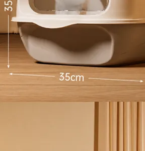 Detailansicht des geschlossenen Designs dieser 35 cm spritzgeschützten Katzentoilette.