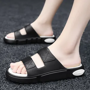 Rutschfeste Herren-Strandsandalen mit dicker Sohle, doppelten Riemen und X-Nähten