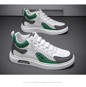 Sneaker alte da uomo in mesh traspirante nei colori bianco e verde