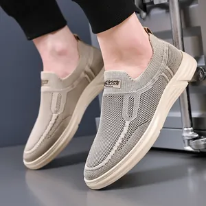 Scarpe da Camminata Uomo in Mesh Traspirante Slip-on Sneakers Basse a Calzino Moda Casual Leggere Estive