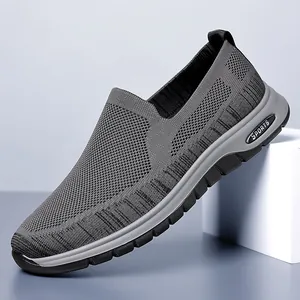 Scarpe da Camminata Fly-knit Traspiranti Estive da Uomo Sneakers Casual alla Moda Leggere Slip-on per Sport Quotidiani
