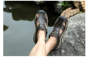 Men's outdoor breathable closed-toe beach sandals with thick anti-slip soles design