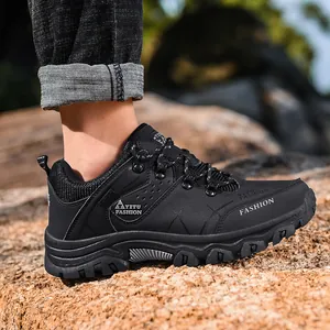 Scarpe da trekking nere impermeabili da uomo con suole antiscivolo resistenti