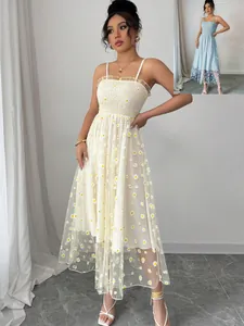 French Vintage Daisy Print Mesh Smocked Midi Dress Spaghetti Strap A-Line Sleeveless Dress For Women Casual Summer Beach