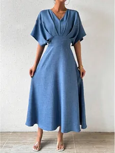 Women's V-Neck Waist-Cinching Short Sleeve Midi Dress Polyester Solid Color Elegant A-Line Dress For Summer Daily Party Wear