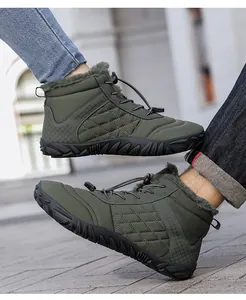 Duurzame olijfgroene heren snowboots met warme pluche voering voor de winter
