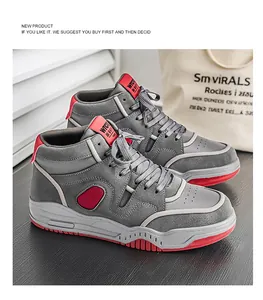 Vista laterale dettagliata di scarpe alte casual grigie e rosse da uomo con suola spessa