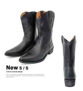 Schwarze Western-Cowboystiefel aus Leder mit Stickerei in Vorder- und Rückansicht gezeigt