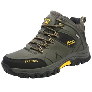 Professional men's high-top hiking boots featuring non-slip thick sole for outdoor trekking