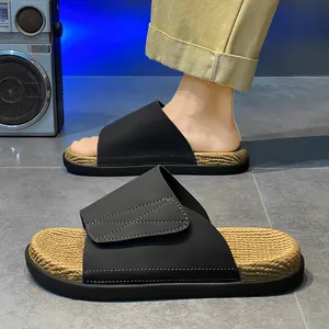 Ciabatte casual da uomo nere con suola intrecciata per il tempo libero estivo all'aperto
