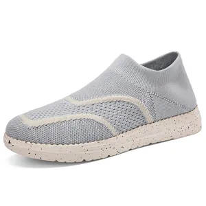 Lightweight breathable gray knitted slip-on walking shoes with speckled midsole for men