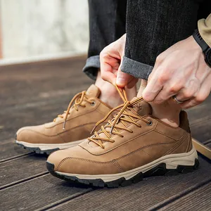 Scarpe da Trekking all'Aperto da Uomo Basse in Pelle Microfibra Antiscivolo Resistenti all'Usura Sneakers Casual per Viaggi Sport
