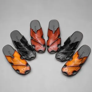 Zapatillas de cuero para hombre cosidas a mano con diseño hueco y transpirable para verano