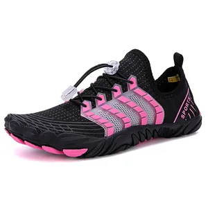 Scarpe da acqua all'aperto traspiranti nere e rosa con suole in gomma antiscivolo