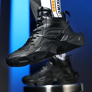 Sneaker alte da uomo nere stile chunky con suola in gomma resistente per abbigliamento casual