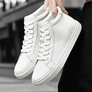 Sneaker Unisex in Pelle High Top Foderate in Pile Scarpe Invernali Calde Casual Stringate Basse Bianche per Sport all'Aperto