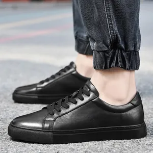 Heren Grote Maat Casual Lage Top Veterschoenen Skate Schoenen Mode Rundleer Outdoor Sneakers Vrijetijdsschoenen