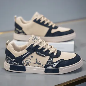 Stijlvolle heren sneakers met Chinese kraanvogelprint en dikke touwveters voor dagelijks gebruik.