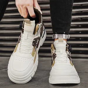 Trendige Herren High-Top Outdoor Boots mit Drehverschluss und dicker Sohle in Weiß