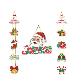 Festivas pancartas navideñas para puertas con Papá Noel y motivos en rojo y verde