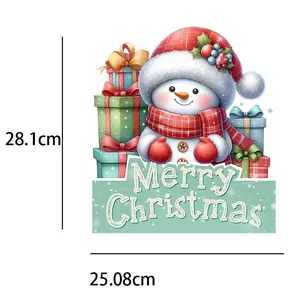 Vista detallada del adhesivo de pared de muñeco de nieve navideño con letrero, 28x25cm