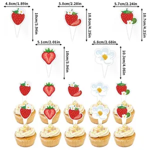 Zomerse aardbei fruit thema cupcake toppers set met specifieke afmetingen labels