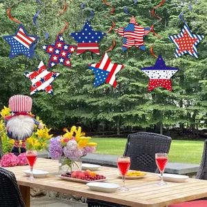 Décorations suspendues en spirale pour le Jour de l'Indépendance des États-Unis