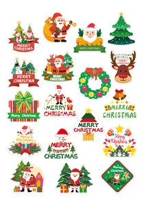 Ensemble d'autocollants de Noël colorés avec Père Noël et sapins pour décorer les bouteilles.