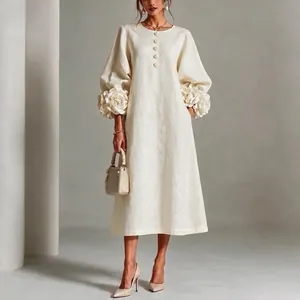 Elegantes Leinenkleid im französischen Stil mit exquisiten 3D-Blumen-Laternenärmeln.